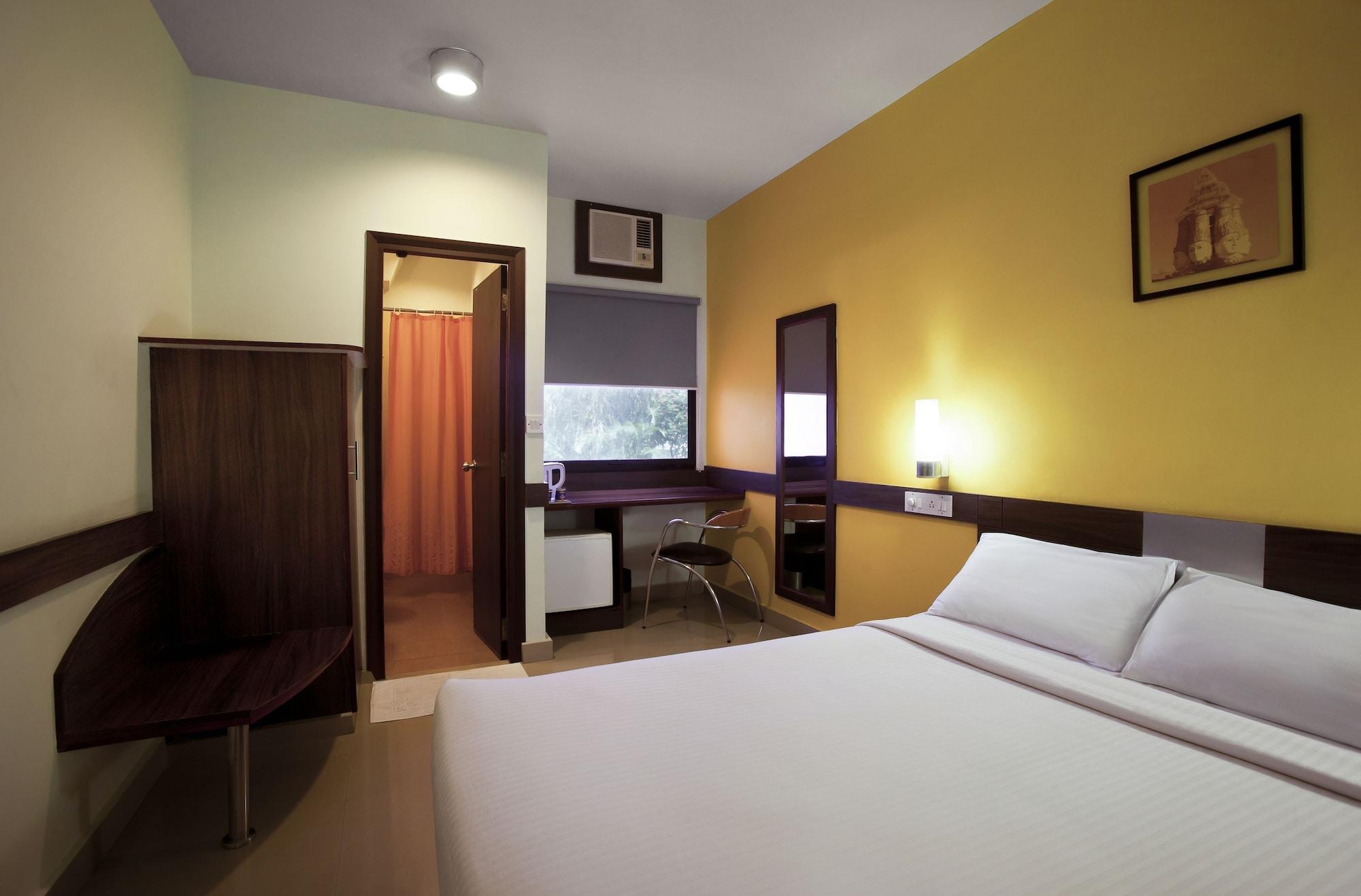 Hotel Faridabad Zewnętrze zdjęcie